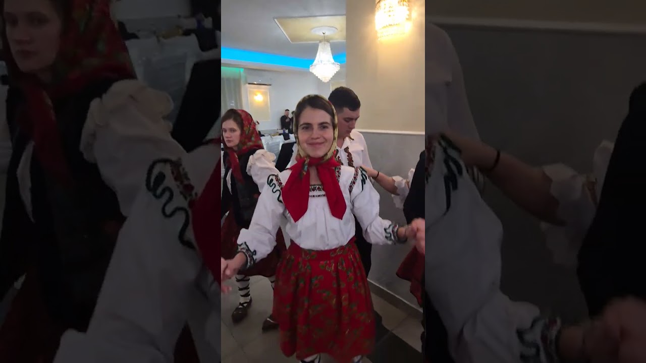 Nuntă Tradițională Dumitru Hrezdac Poienile De Sub Munte Maramureș (8)