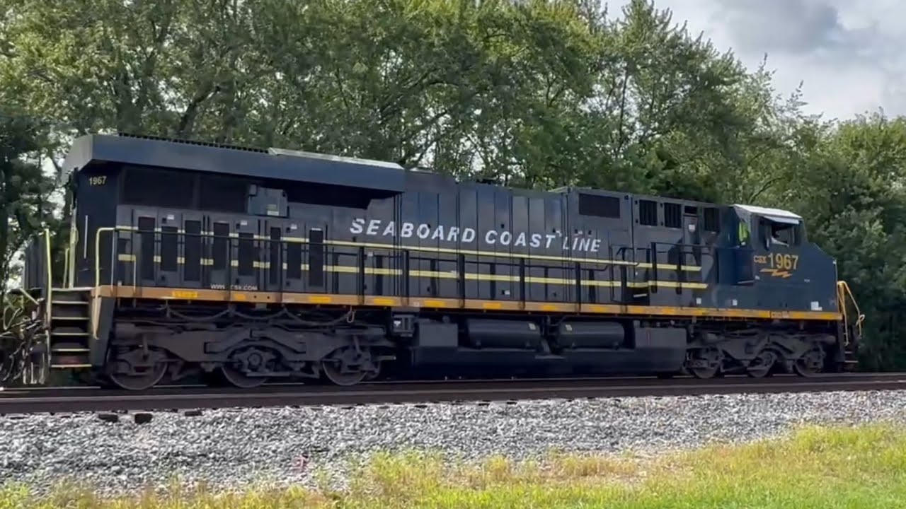 Train Almost Hits Guy, CSX1967, Fakebonnet, 3 Meets, & Mass Train Quantity In La Porte