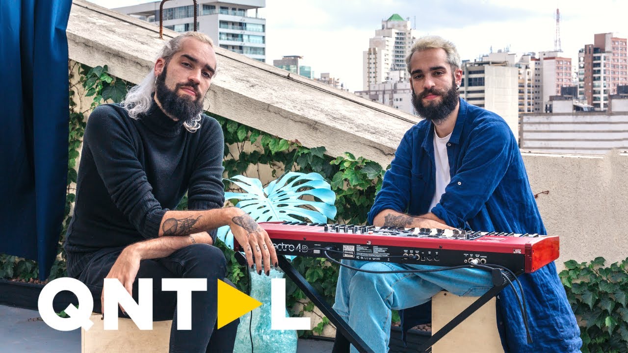 2DE1 - Eu amo voc&ecirc; (Tim Maia Cover) | Quintal Sessions