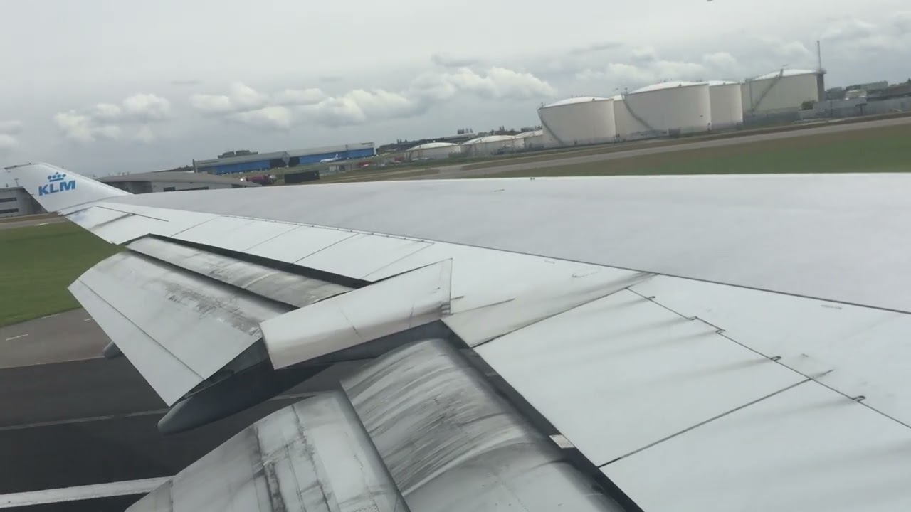 KLM B474-400 Taking off from Schiphol