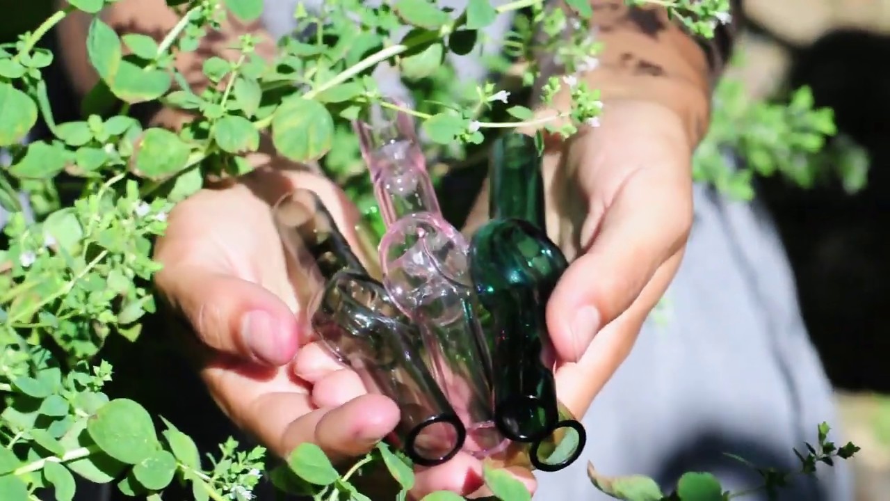 CUTE SMOKING ACCESSORIES | LAUNDRY DAY | MODERN PIPES