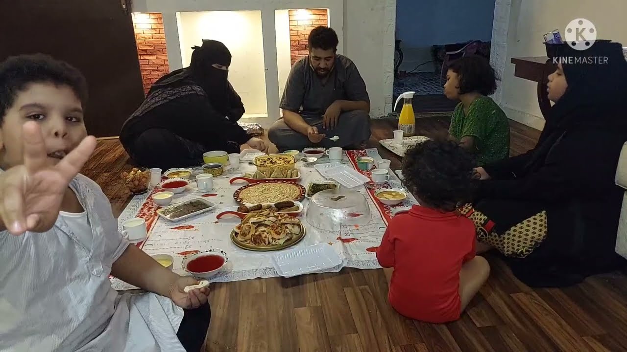 فطورنا اول يوم رمضان مع عيالى وزوجى
