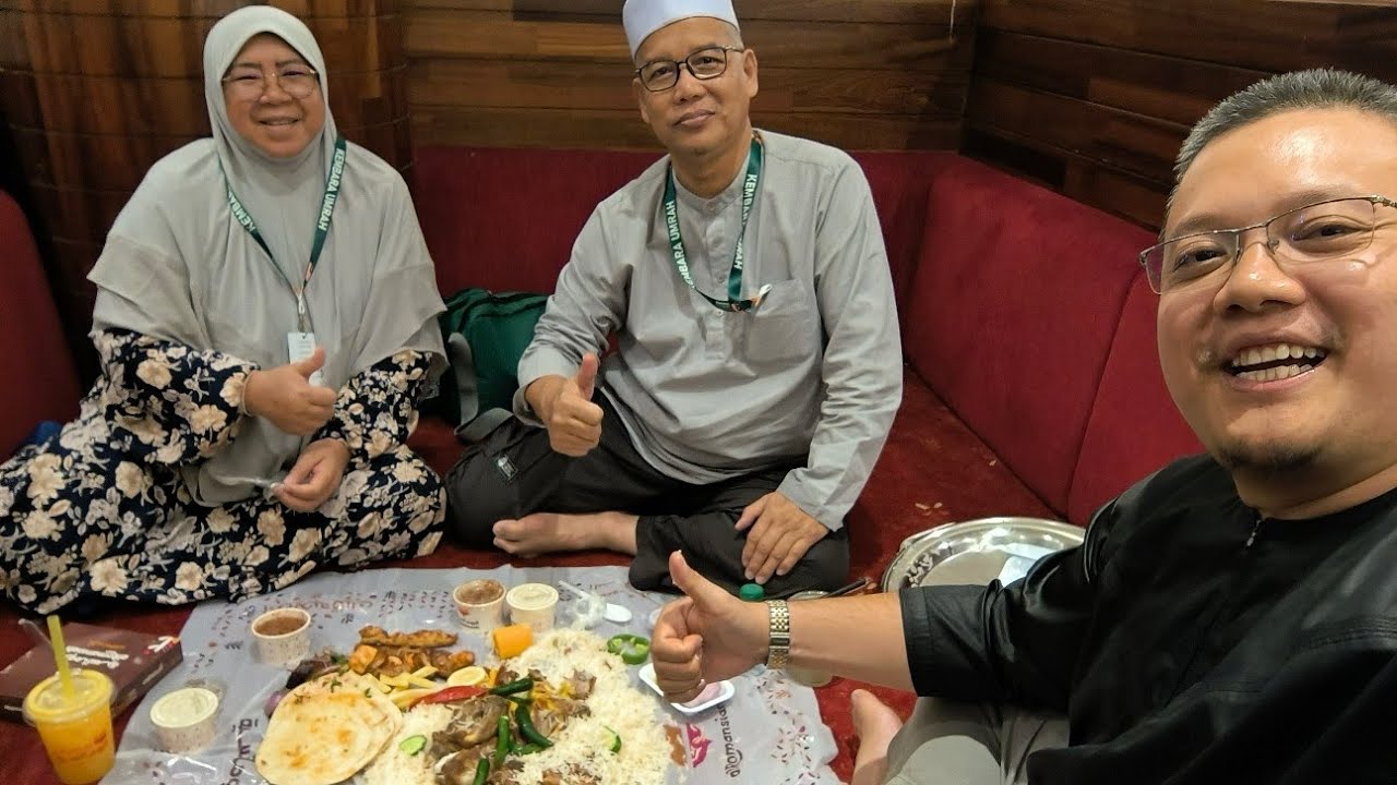 AL ROMANSIAH - BUKAN SEKADAR MAKAN MALAM - 1001 KISAH PERKONGSIAN