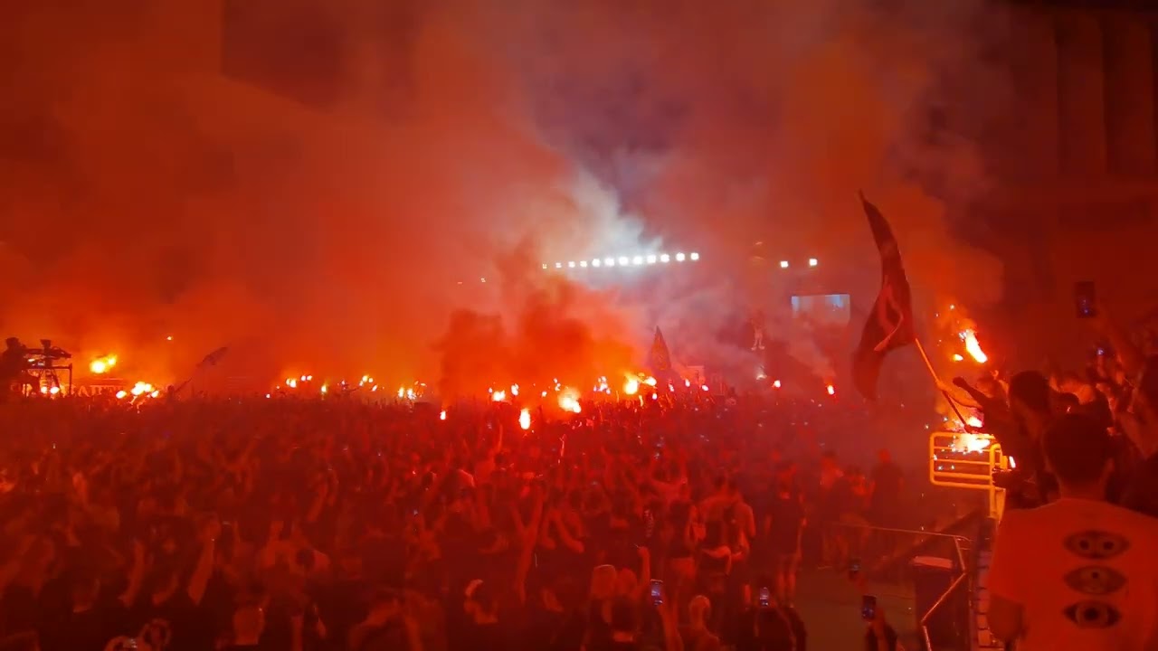 ΒΗΤΑ ΠΕΙΣ ΕΙΣΟΔΟΣ ΟΜΑΔΑΣ ( Η ΧΡΟΝΙΑ ΤΩΝ ΔΡΟΜΩΝ - 20 ΧΡΟΝΙΑ ΒΠ LIVE OAKA)