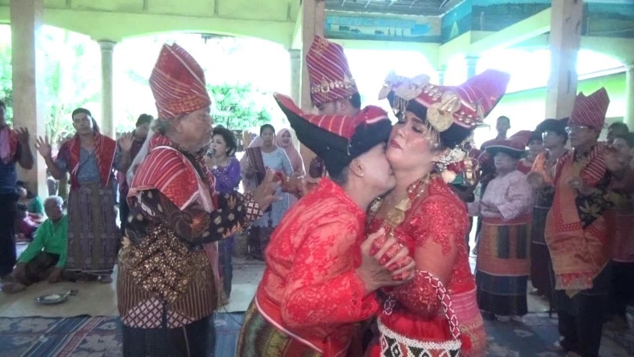 Gendang Baba Kampil  Perjabun Ayu & deri di Jambur Nande Bapa