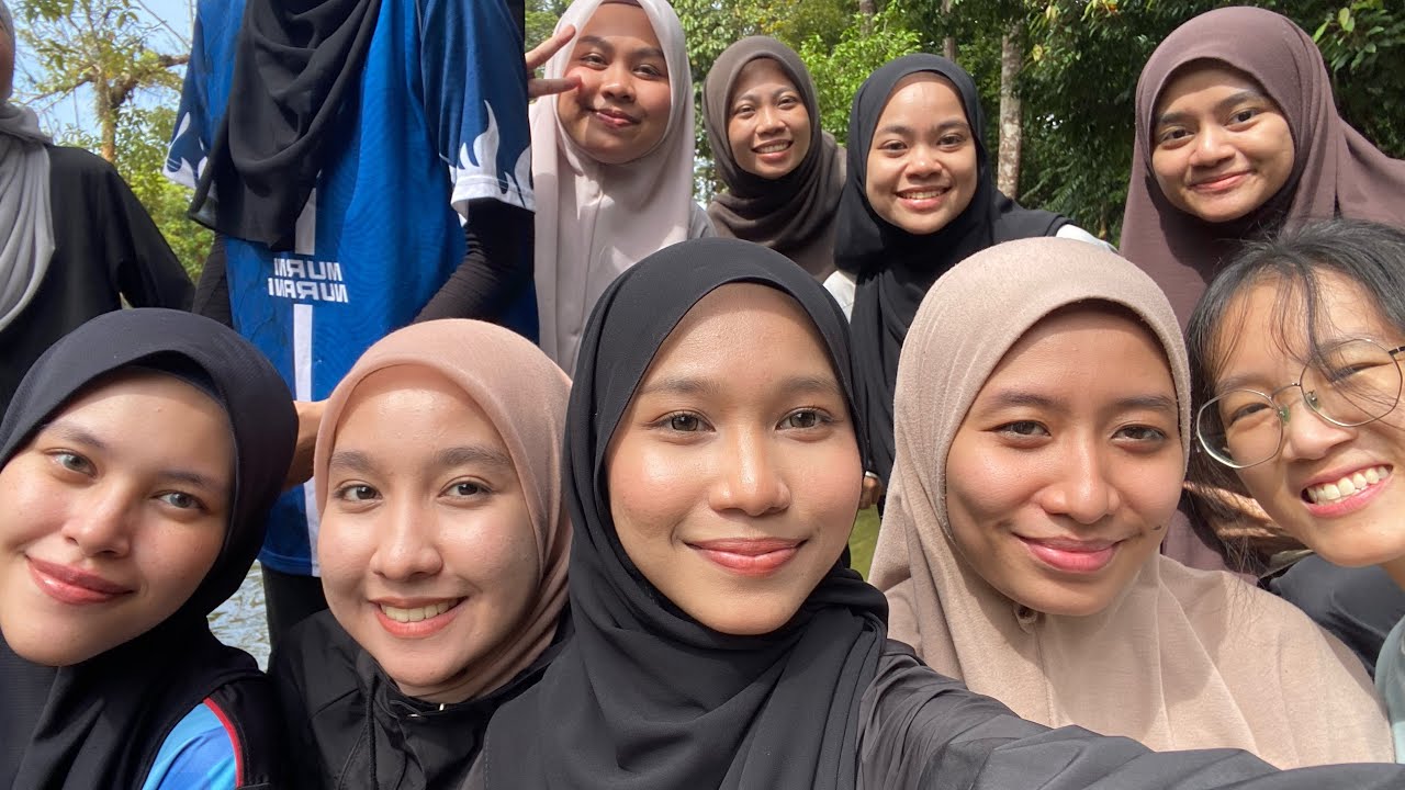 Picnic with the girls 🌬️