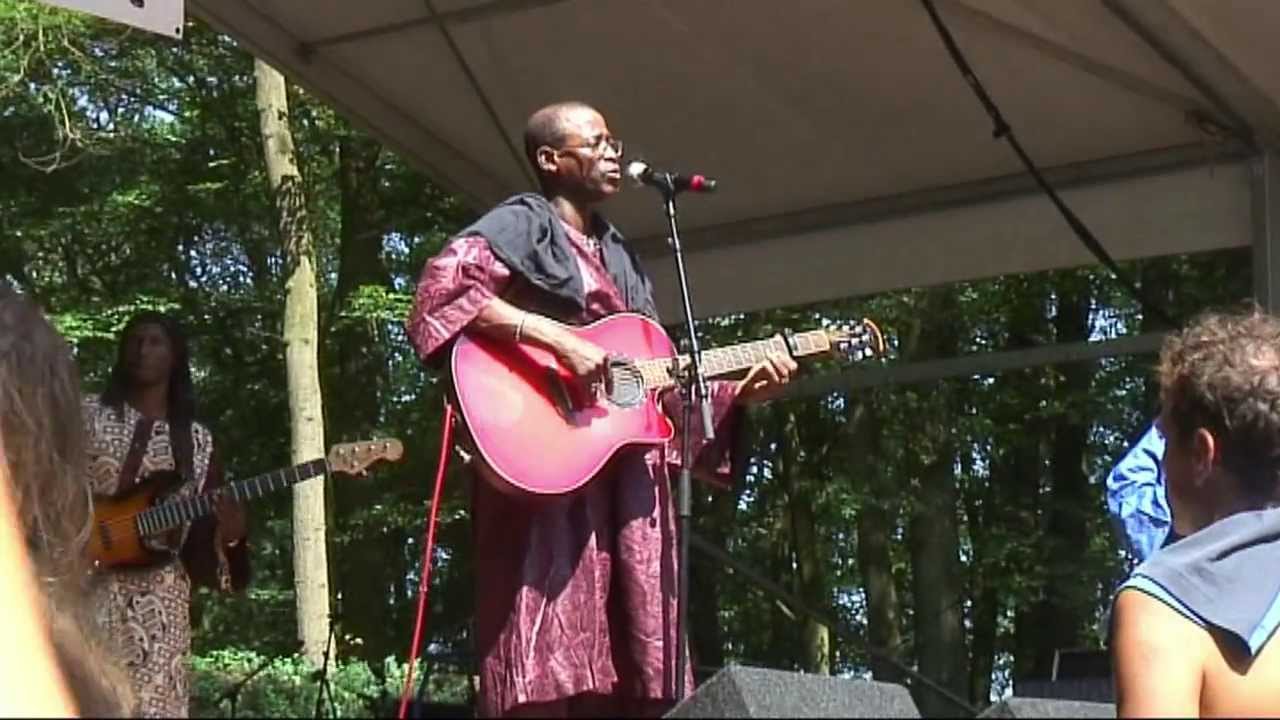 Afel Bocoum & Alkibar - 5 - LIVE at Afrikafestival Hertme 2010