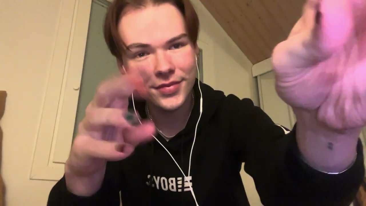ASMR Suomi - iltahöpinöitä ja tavaroiden naputtelua 🌛🫧