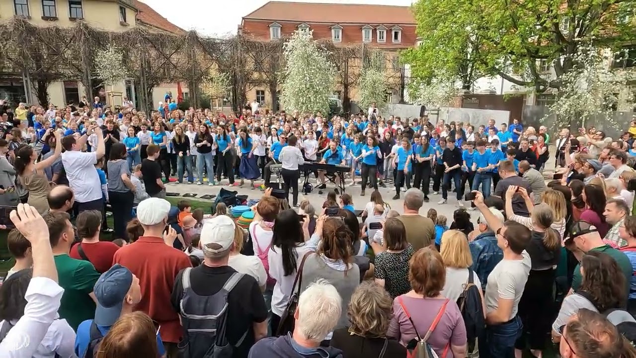 Rock around the clock | «StimmenKlangRaum» 2024 Weimar - open air