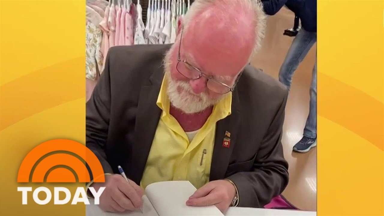 Author&rsquo;s book becomes bestseller after stranger&rsquo;s video goes viral