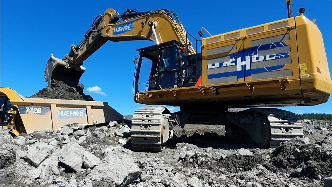 Up close and personal, raw sound!! Cat 374 F LME stripping rock! Front and rear view