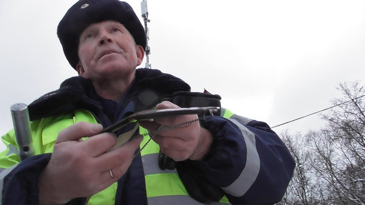 19.3 КоАП в отношении Азарова. Вызвали ППС. Не повторять.