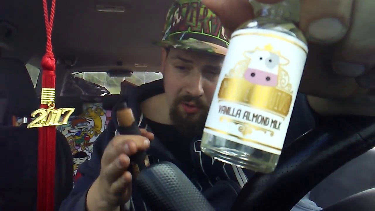 Vanilla Almond Milk by Moo Eliquids Vape Review