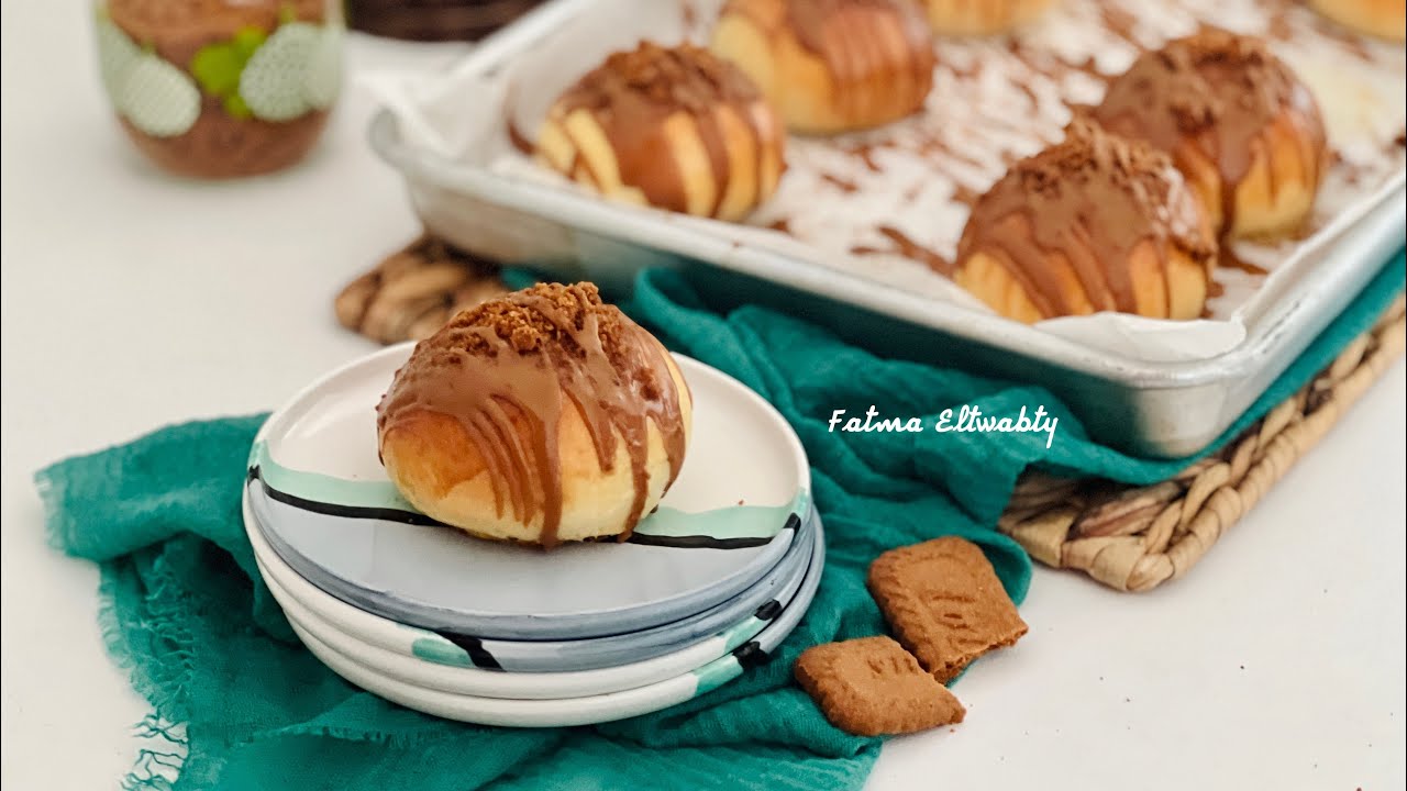 بريوش اللوتس – الحلا الذي يتصدر كل اللحظات /فاطمه التوابتي 