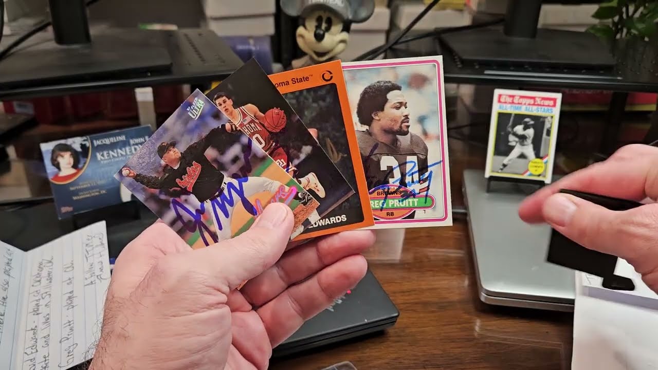 MailDay MailDay MailDay! Julie! Travis! Kernin! Vintage TTM Autographs!
