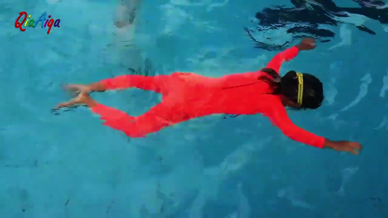 Hari 6 Qia Aiqa latihan renang Gaya Dada