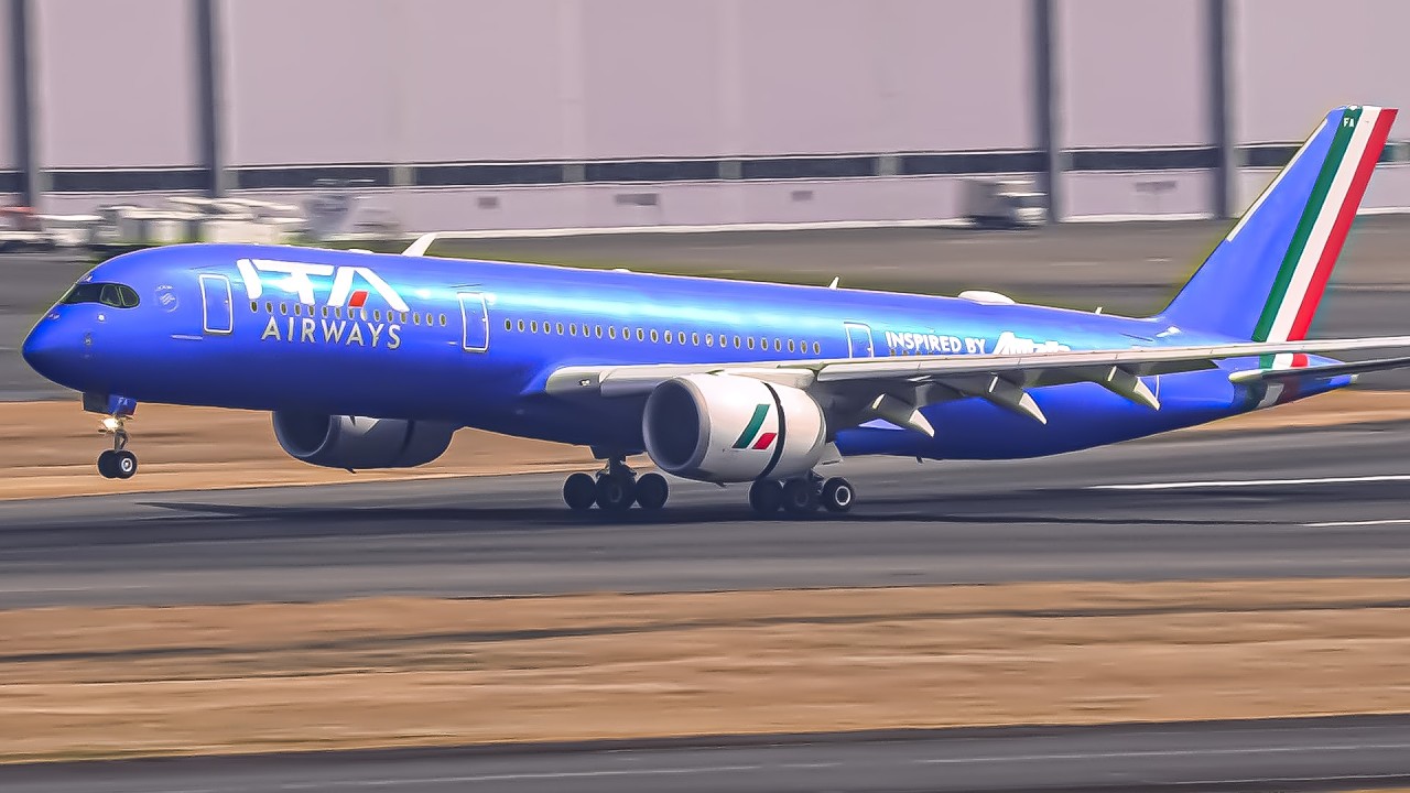30 MINUTES OF CLOSEUP TAKEOFFS & LANDINGS at HANEDA AIRPORT [HND/RJTT]