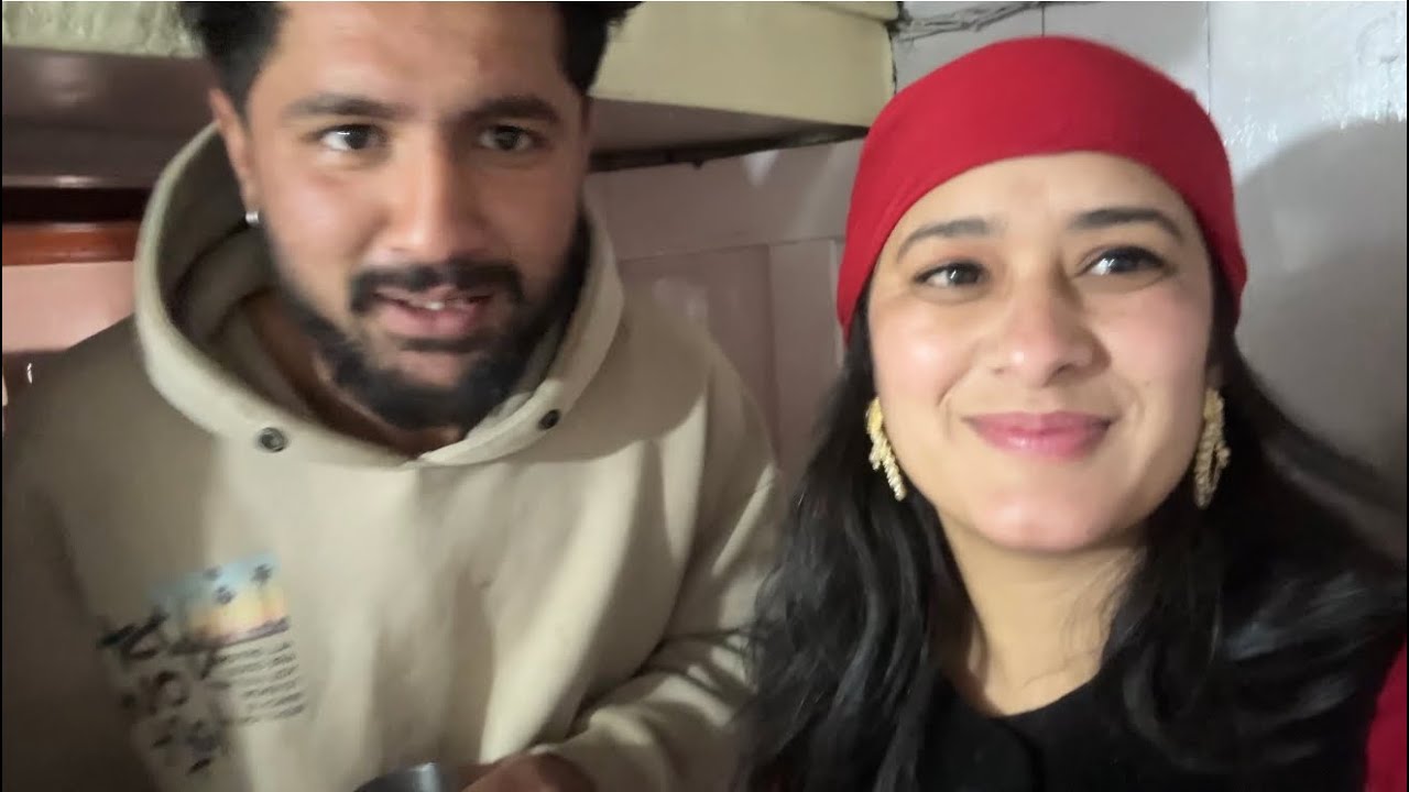Aaj ki khushi kuch alg he hai🥰#villagelife #phadilifestyle #pahadi #dailyvlog #familyvlog #love💞