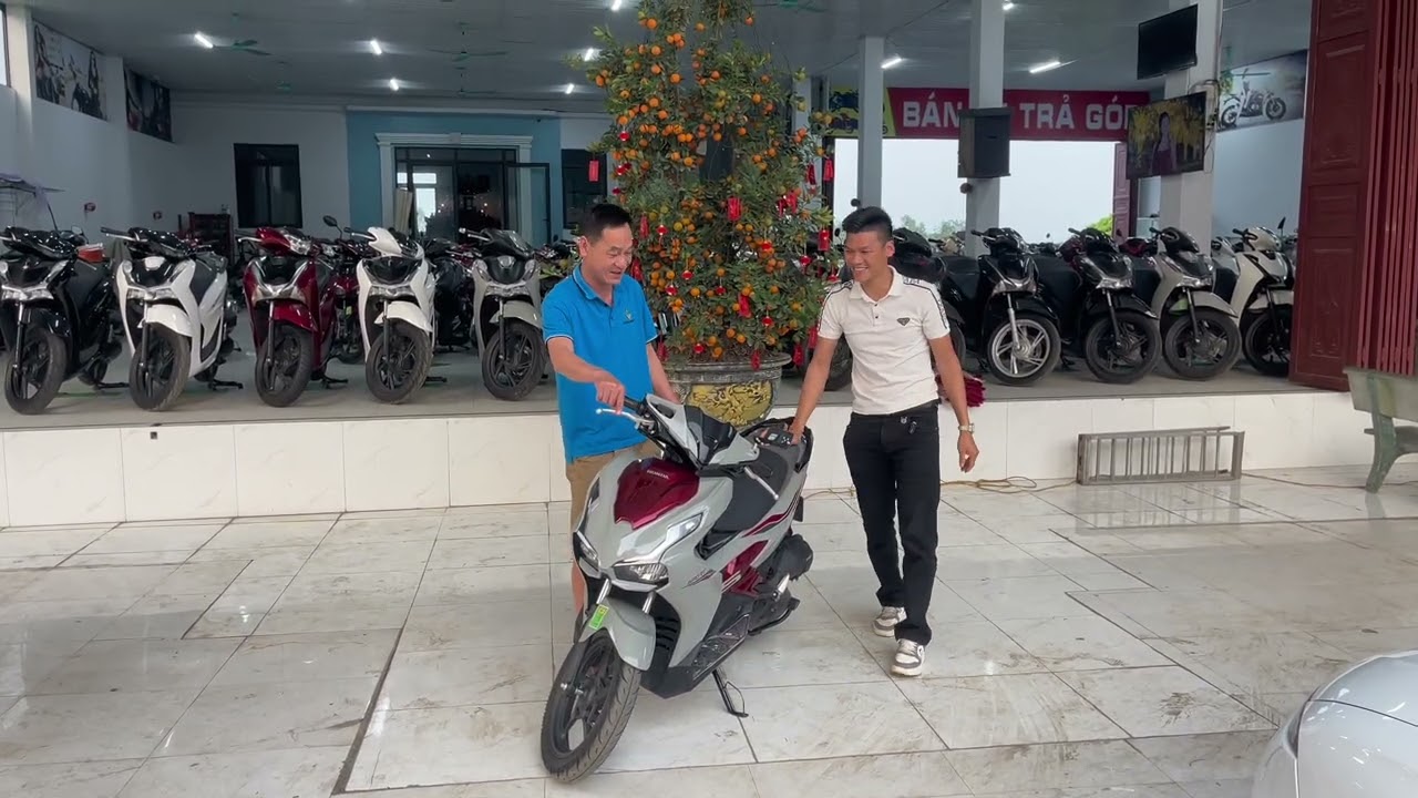 Đêm hôm lọ mọ 