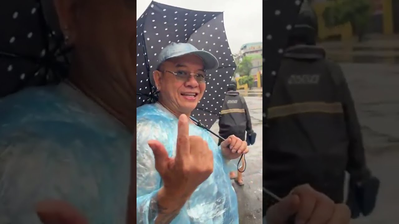 Toko Bakmie Loncat Kena Banjir 🤣🤣