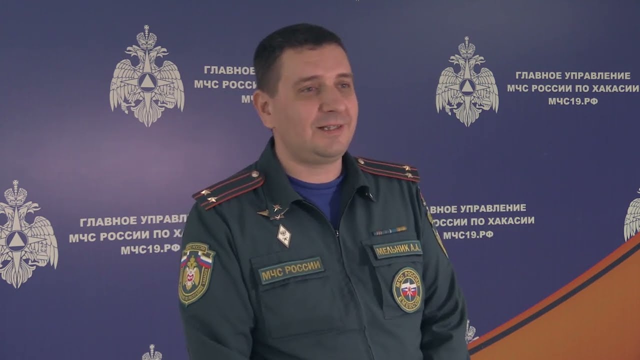 Сотрудники МЧС России по Хакасии подарили книги детскому саду в рамках акции «35 добрых дел»