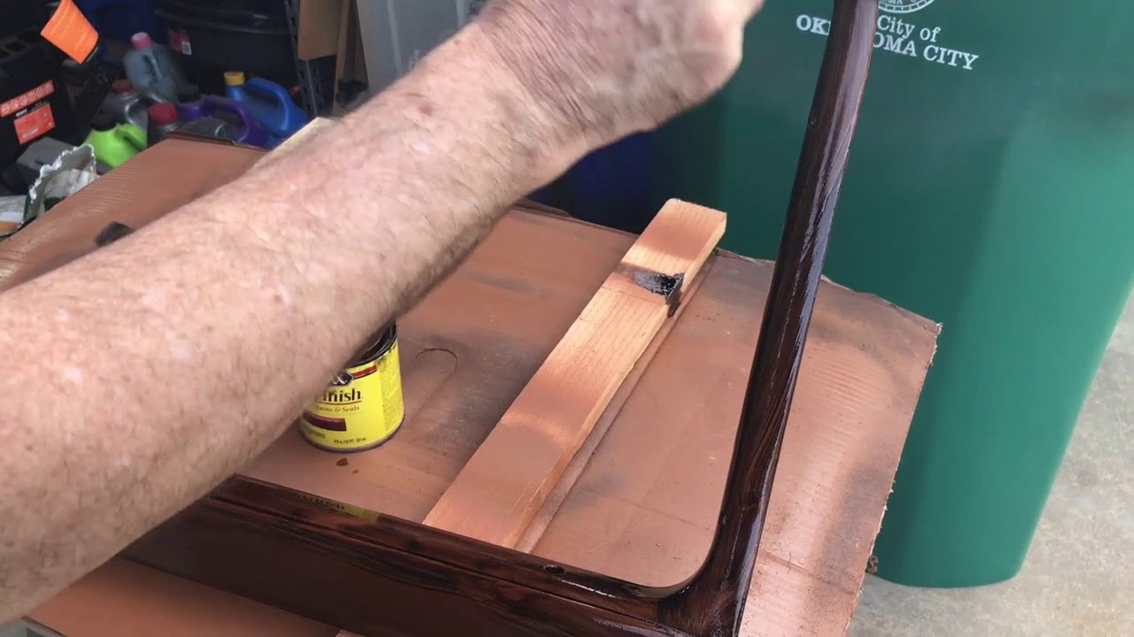 Woodgraining Classic Car Trim - 1949 Plymouth