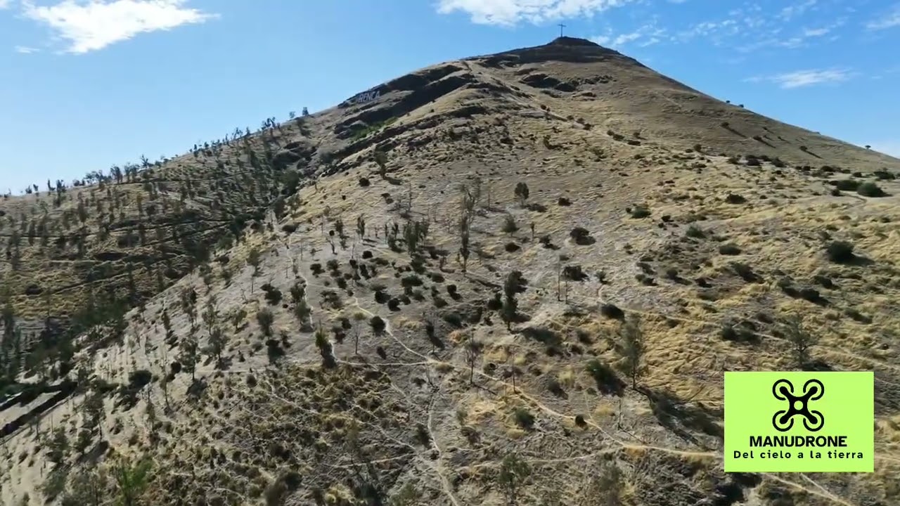 Vuelo libre por cerro Renca #dron #drone #chile #renca #manucomunikamk #santiago 
