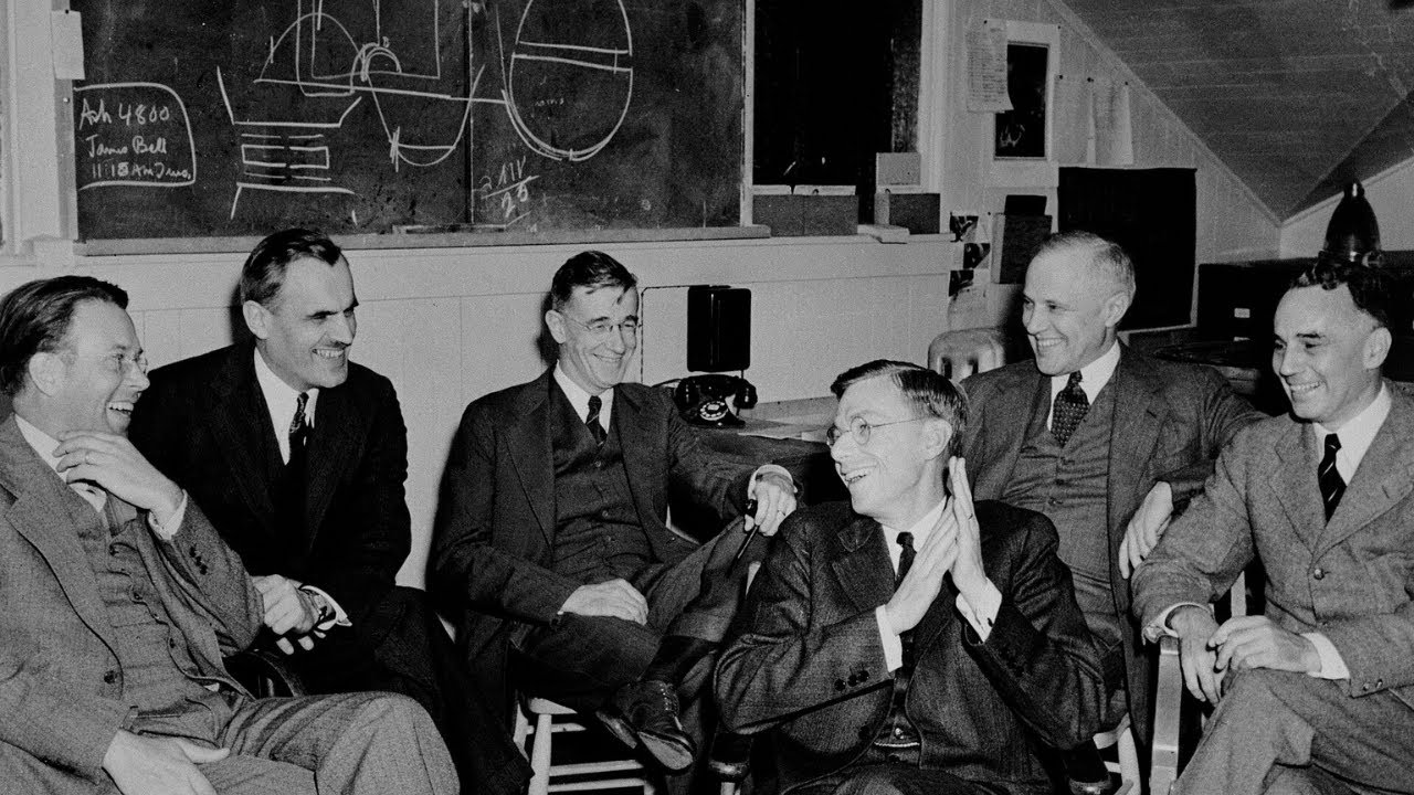 British Scientists Revealed a Secret Device in 1940 That Left Americans Speechless and Won WW2