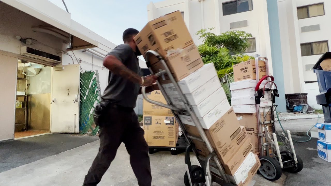 Unloading 227 Cases at GFS | Gordon Food Service