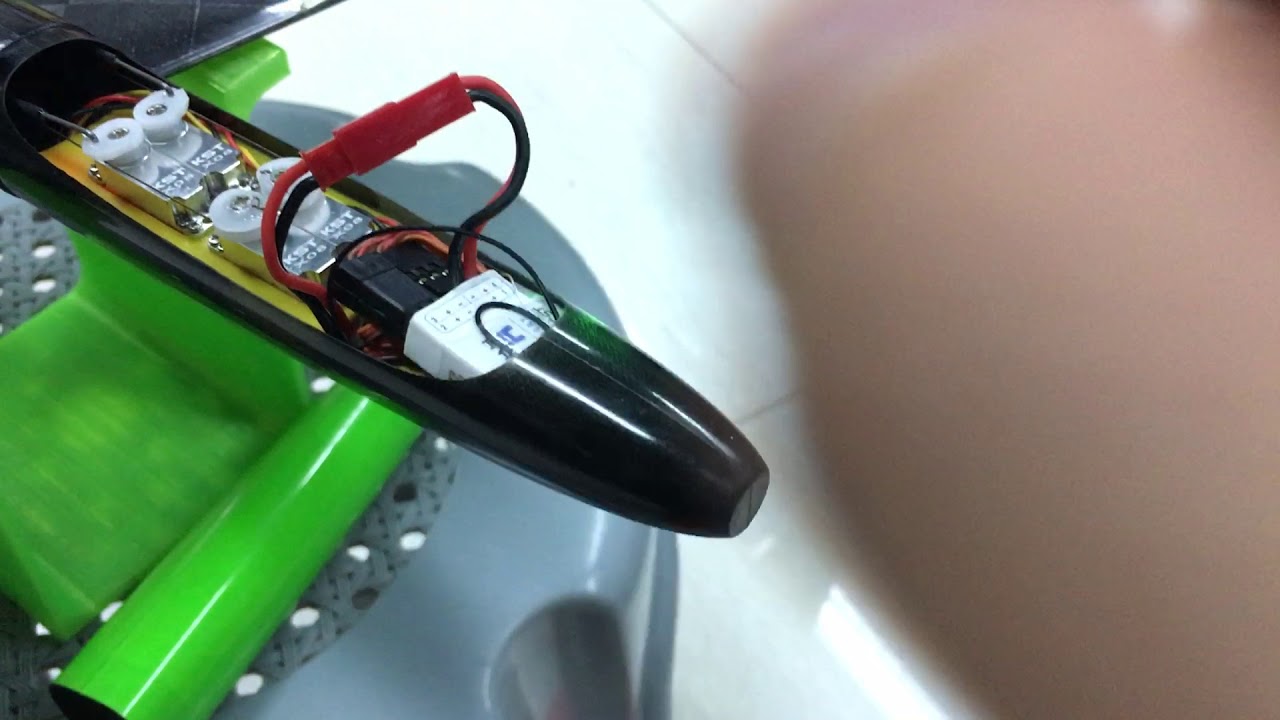 BAMF DLG / F3K Glider - under the hood
