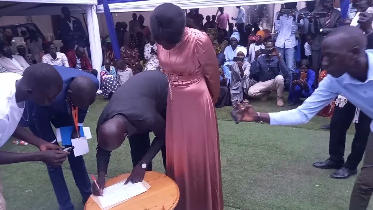 The wedding of brother. Duop Chan Kujiek and Sister. Char Puok Biel. (Part Five)