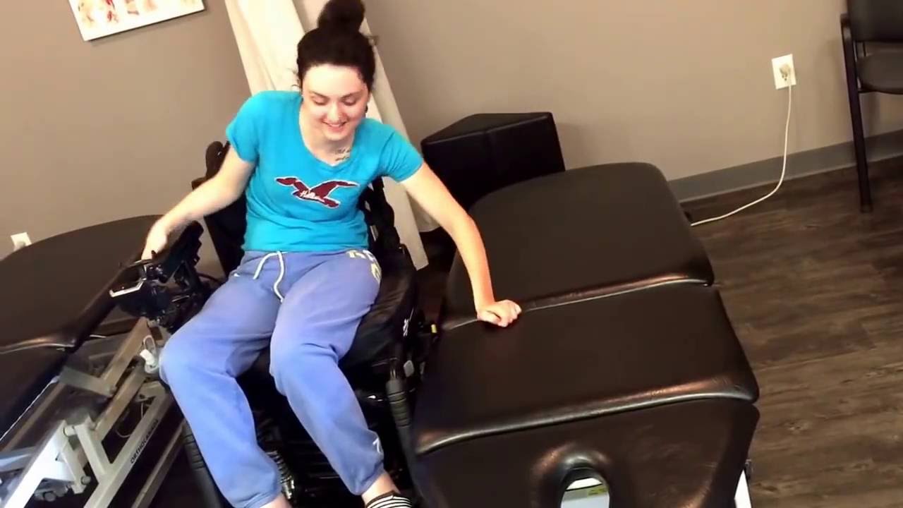 Transfer w/no Sliderboard C5 C6 Incomplete Quadriplegic