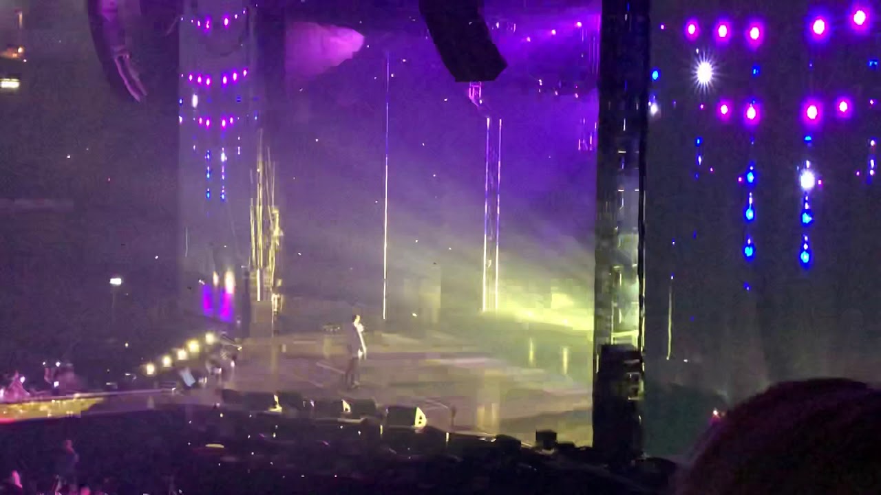 BTS Love Yourself World Tour, Berlin 181016: I Need U