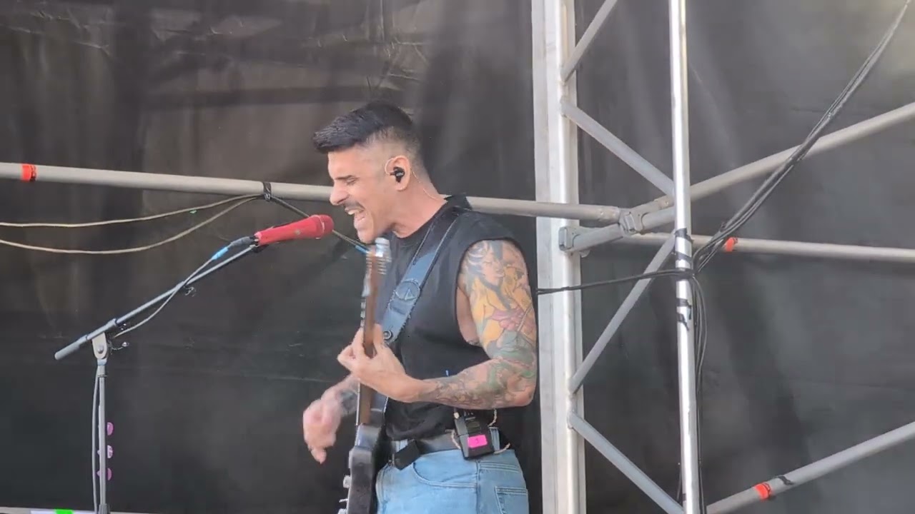 Chicle - Felicidad - Directo Caudal Fest 2025 - Lugo - 4K
