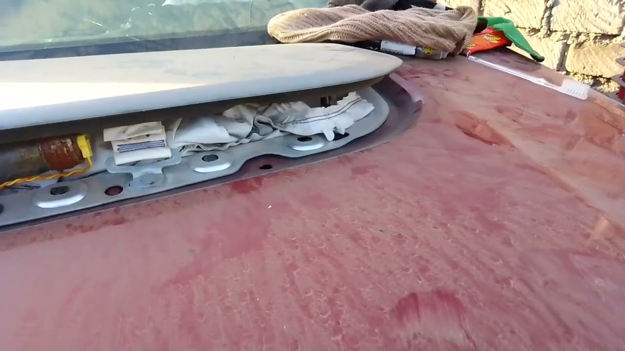 Range Rover Sport 2026 Windshield Airbag deployed 