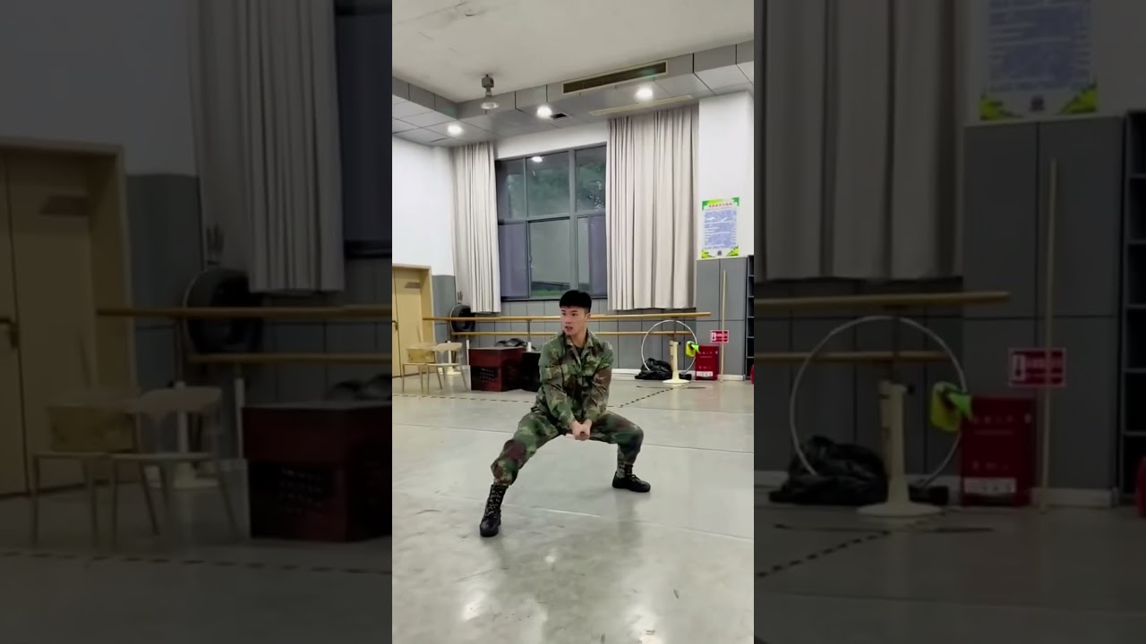 Military cudgel is the most practical on the battlefield. #kungfu