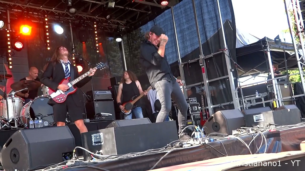 THE 5 ROSIES (AC/DC Tribute) - Live Concert - Legend Festival @ Nogent/S/Oise (60) Sept. 5, 2021