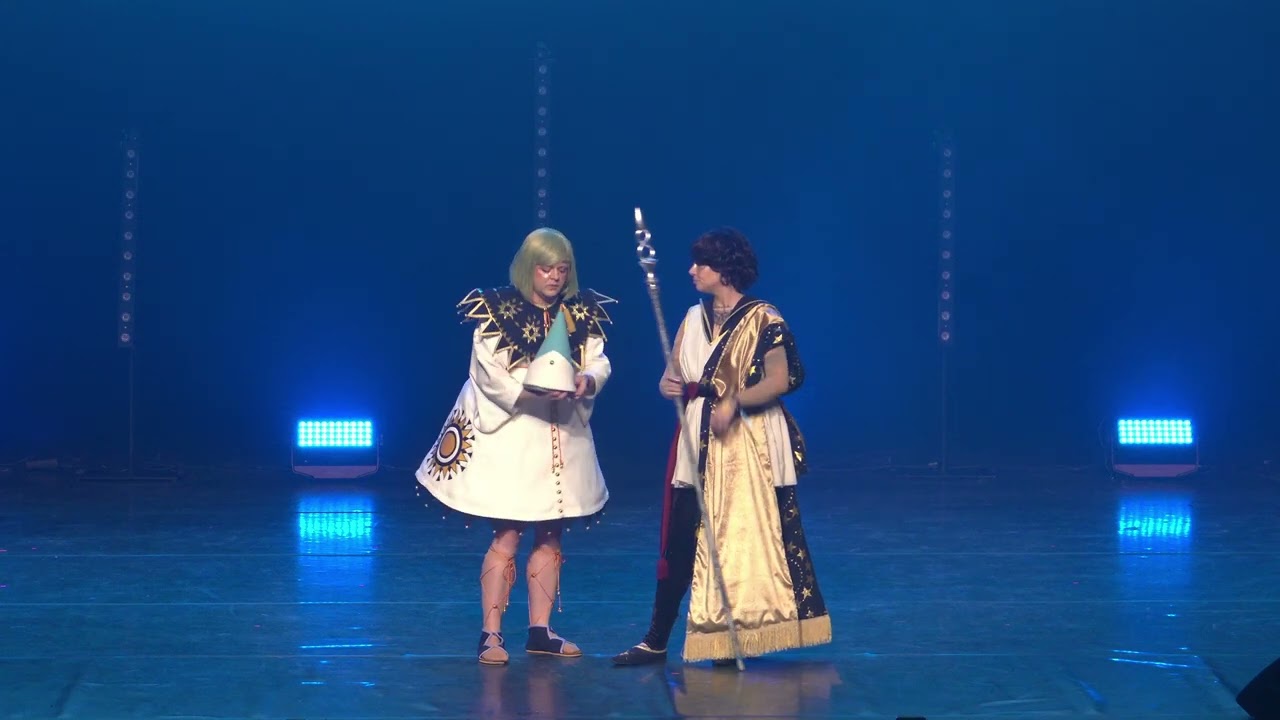 Frostbite 2026 Cosplay - Paripuku 33 - Kamerasawme & Emery - Agott & Coco (Witch Hat Atelier)