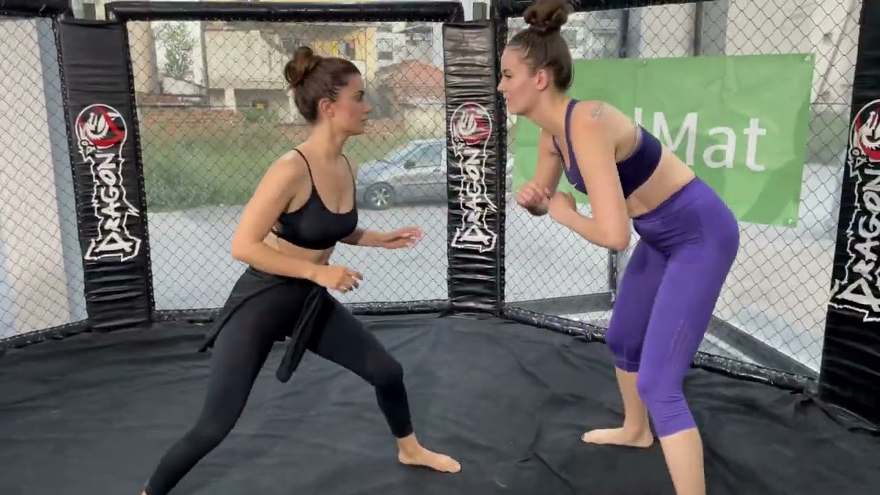 Petite Turkish Woman vs Tall Ukrainian Woman Competitive Grappling Match | ROUND 3 |