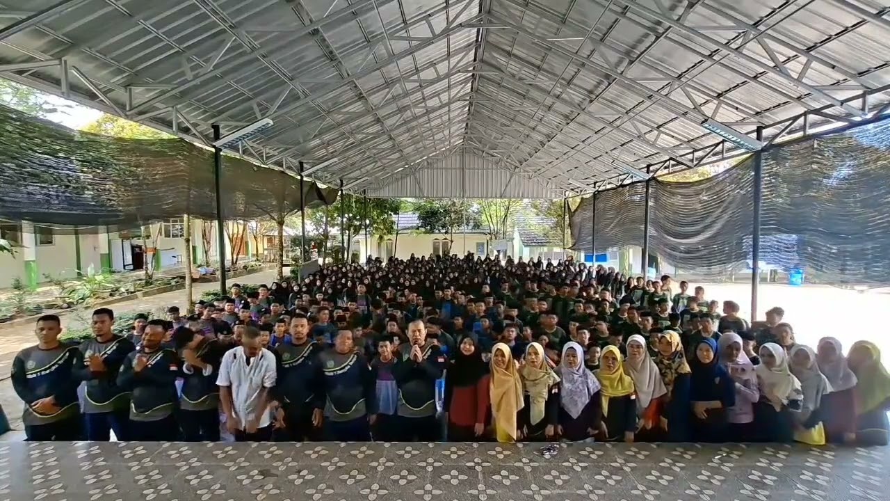 Iklan lewat dulu ya🙏🙏🤣🤣🤣🤣
