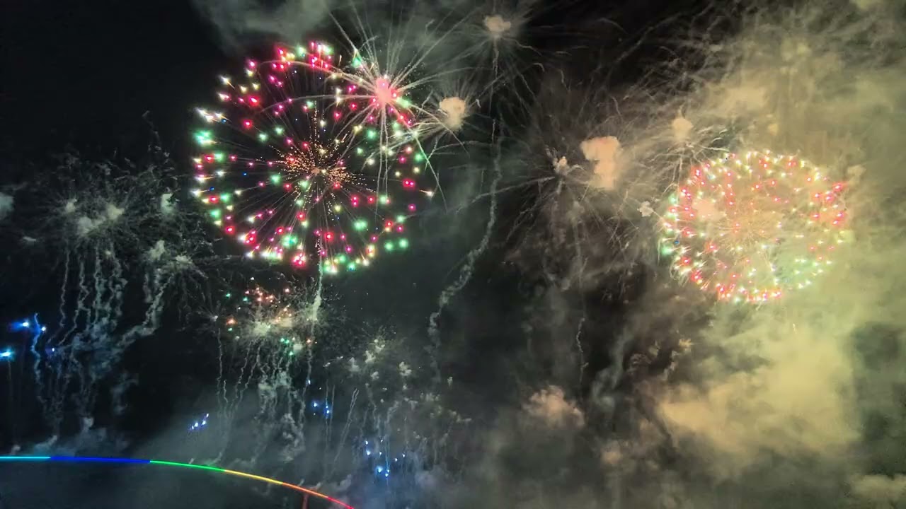 小夫妻日常。2025澎湖花火節煙火