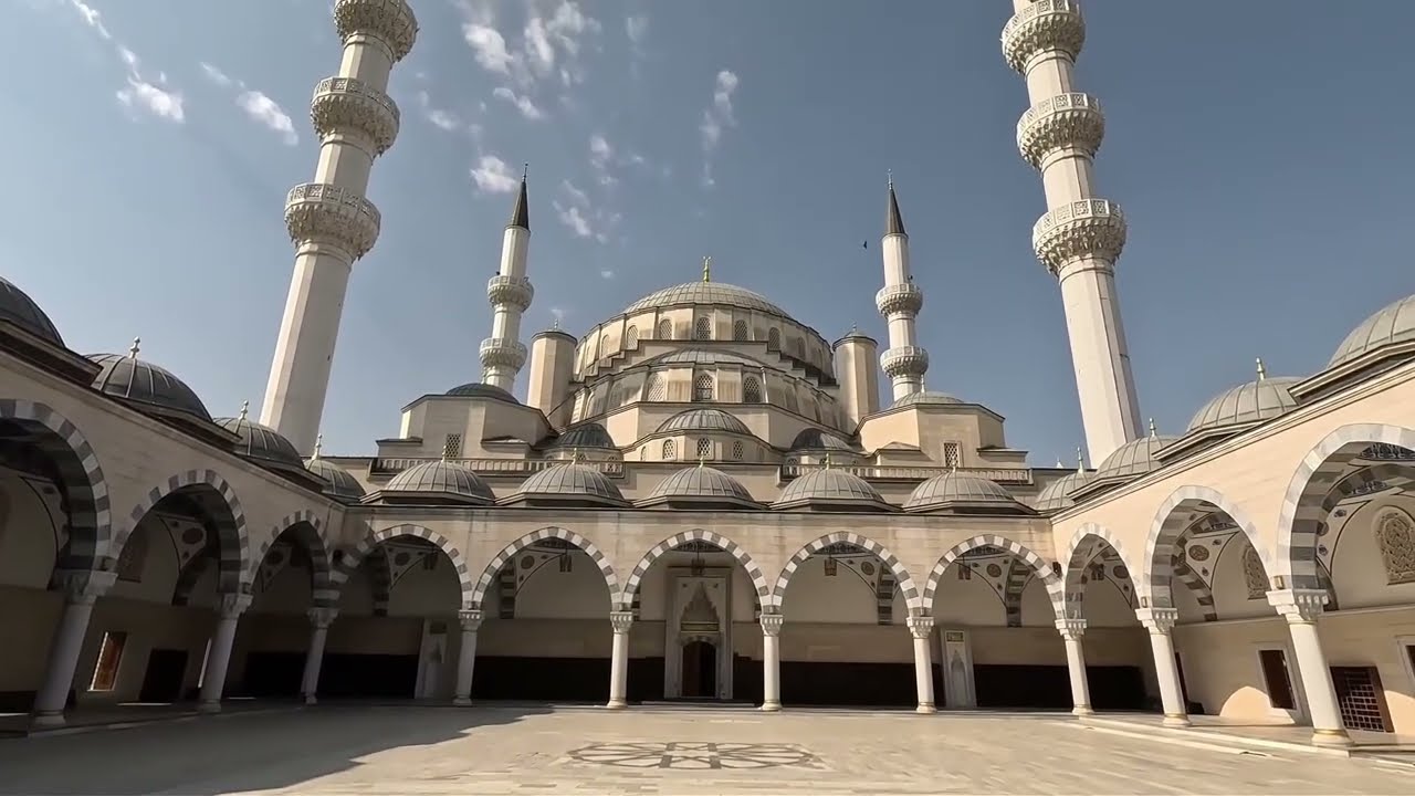 Бишкек самая большая и красивая мечеть