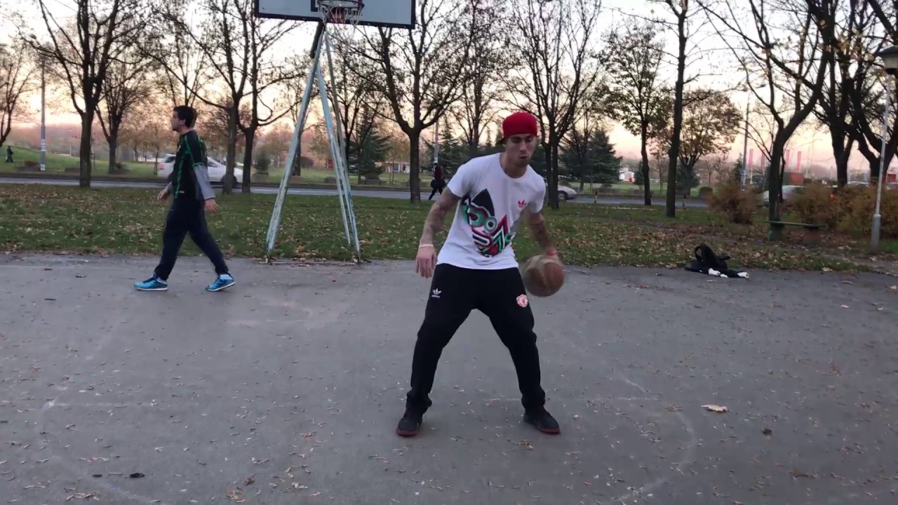Tricky - Skola Basketa - T-Mac Signature Move