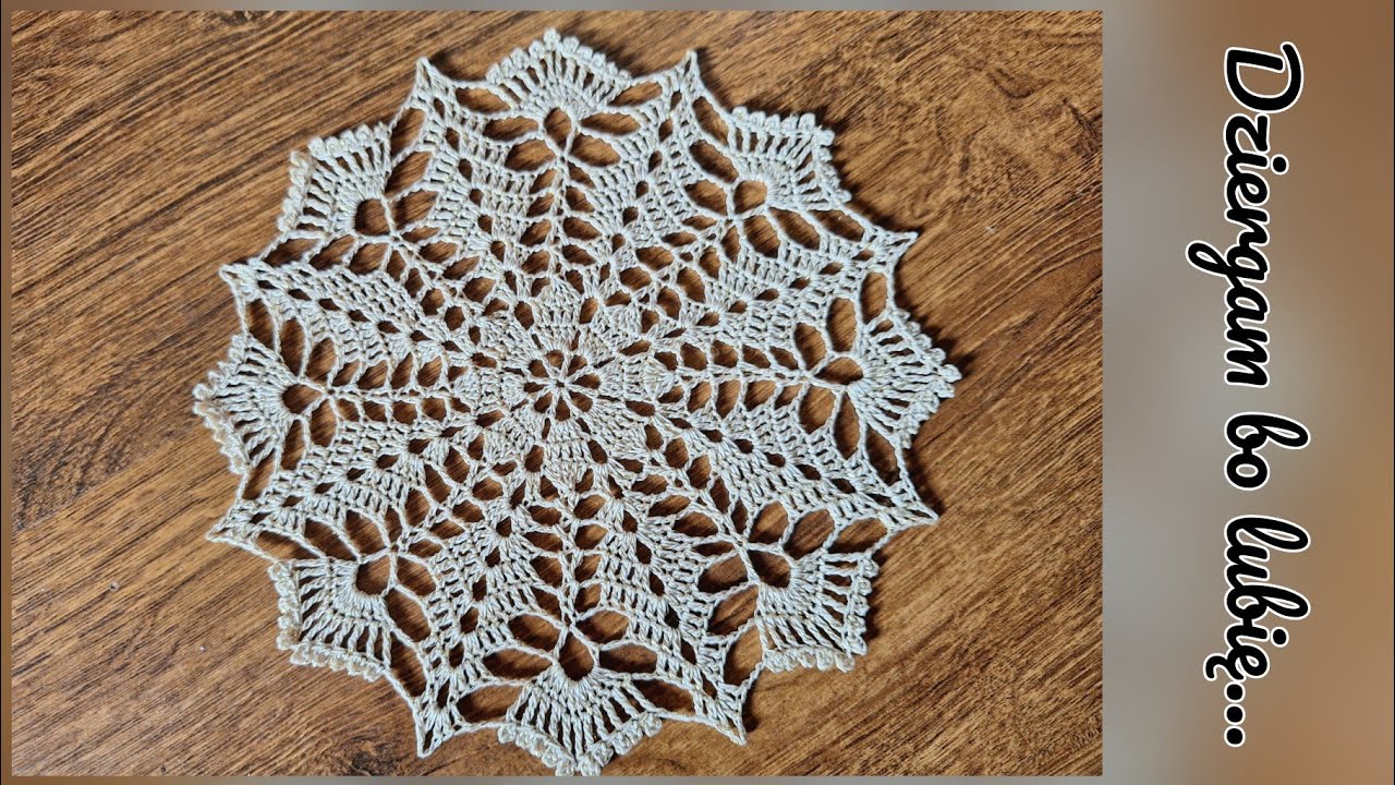 Kasia- Mini serwetka na szydełku  ok. 20 cm. Crochet. 