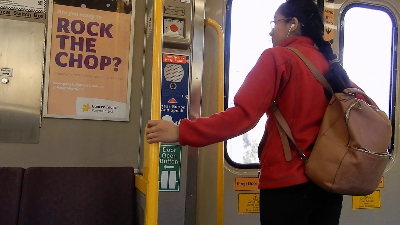 Queensland Rail Electric Multiple Unit (EMU 51): Albion to Fortitude Valley (Ipswich train)