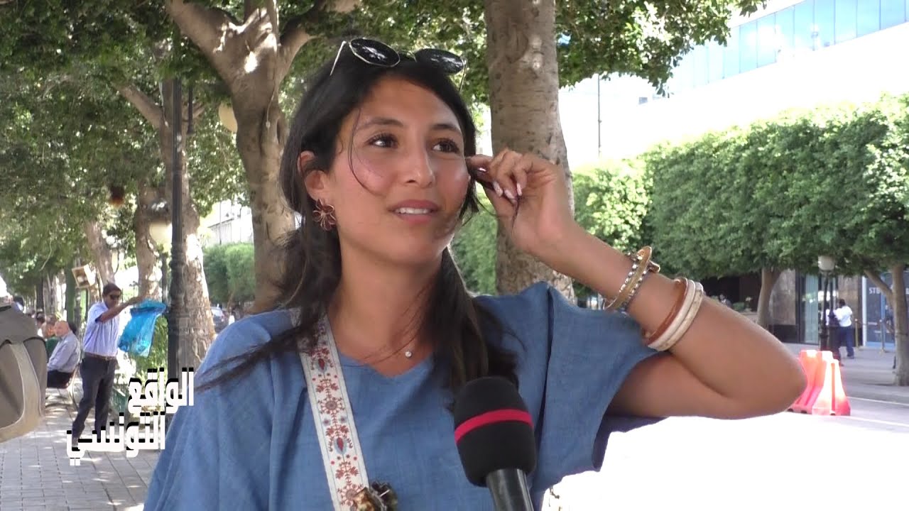 تونسية مقيمة في فرنسا ... انا  تونسية و منبدلش اسمي في فرنسا العرب موش مرحب بهم