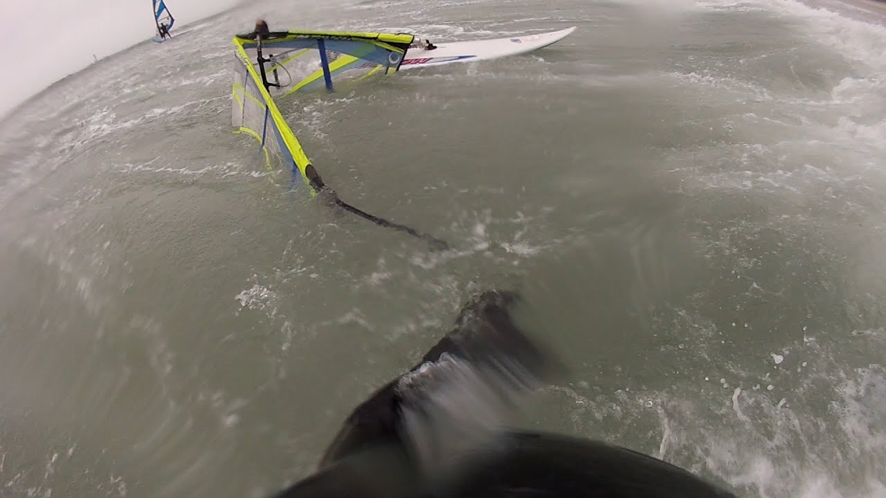 Windsurf crash