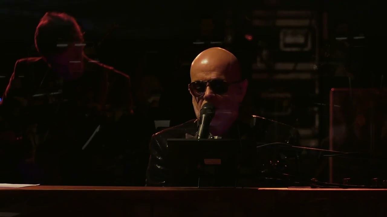 Pedro Abrunhosa & Comité Caviar com Orquestra Clássica do Sul - 