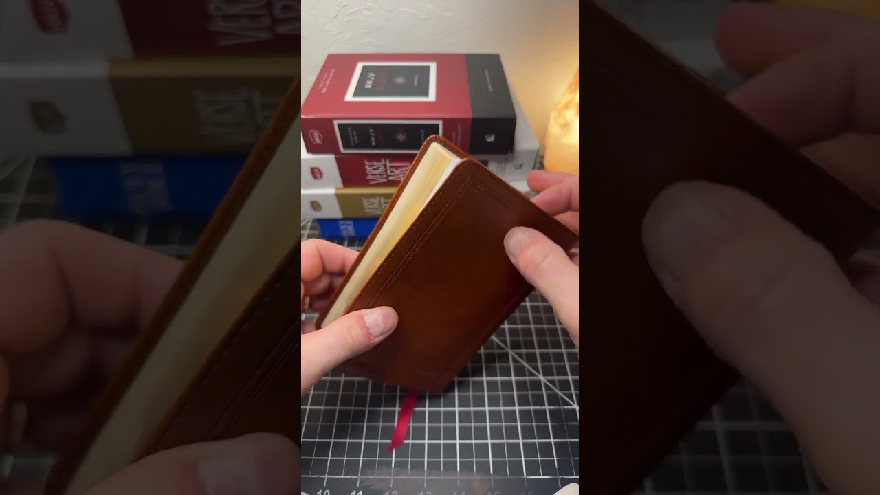 Is this the ONE?? Thomas Nelson Compact end of verse reference Bible