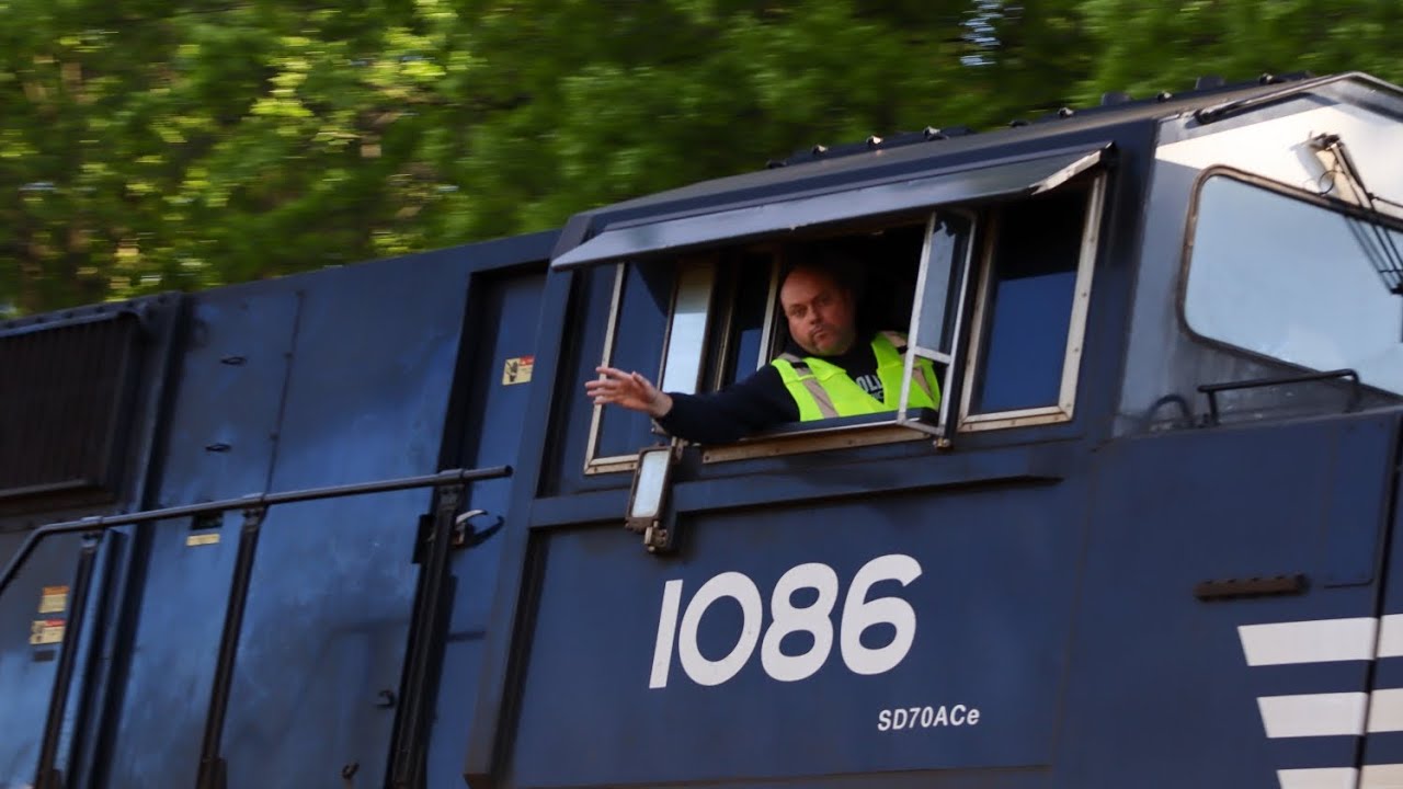 NS 1086 leads 17Q with my friend as the engineer!! Good to see you again!